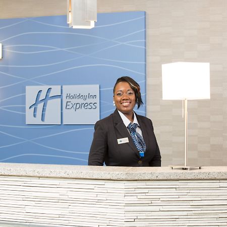 Holiday Inn Express Moline - Quad Cities Area, An Ihg Hotel Buitenkant foto